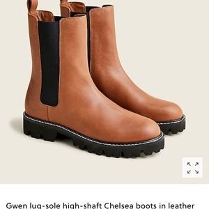 NWT!! Gwen lug-sole high-shaft Chelsea boots in leather size: 7.5